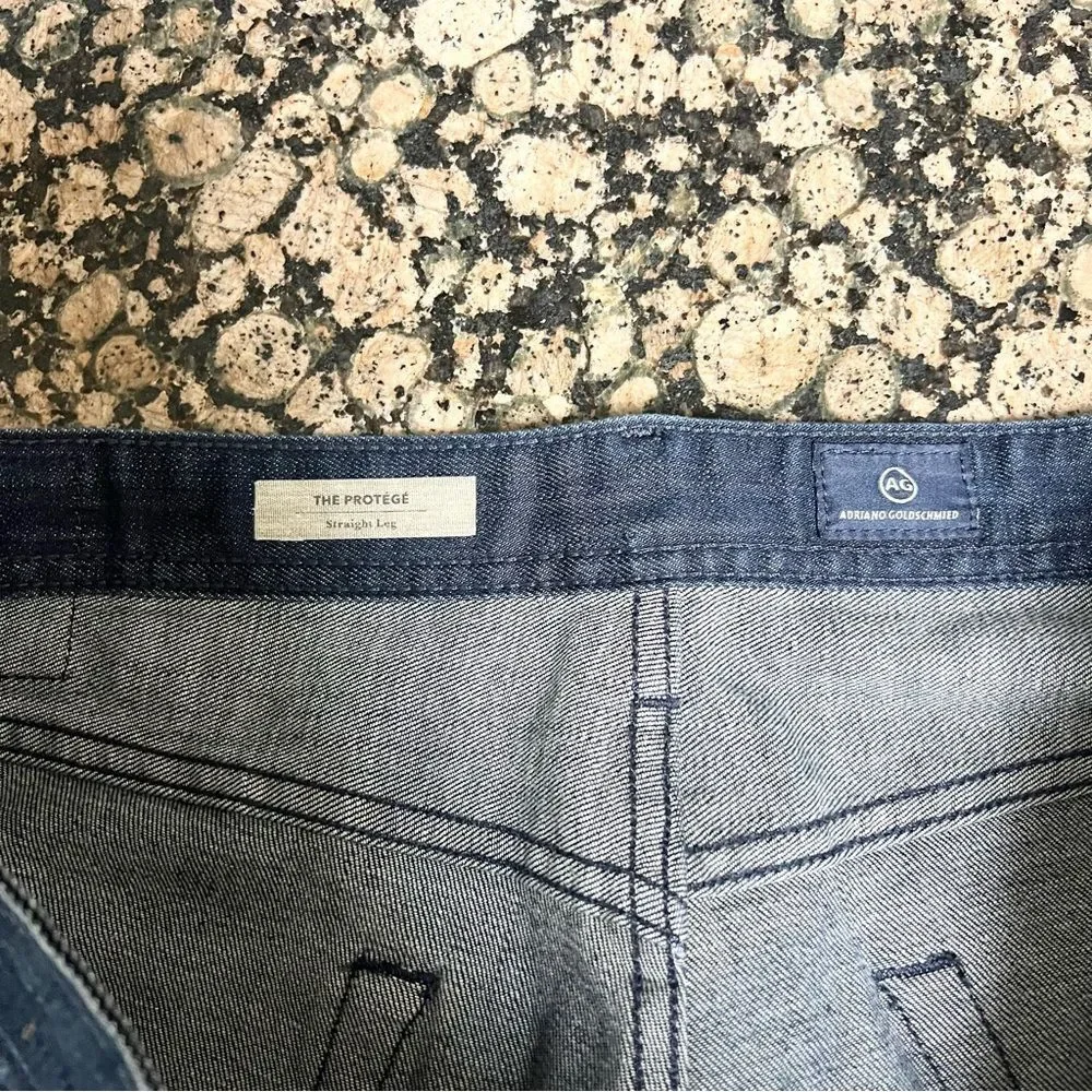 Men's Dark Wash Jeans